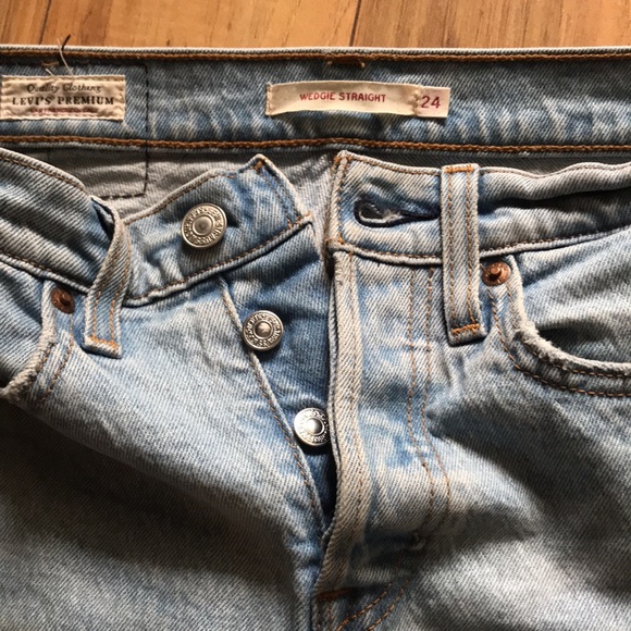 Levis Wedgie straight Jeans size 24 - Picture 2 of 10